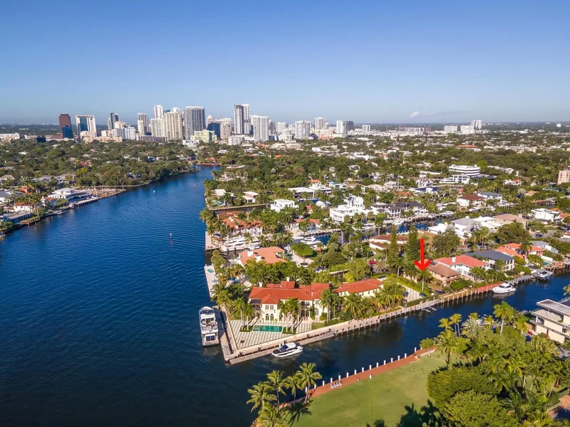 516 Bontona Avenue, Fort Lauderdale, Florida, United States. - Photo 13