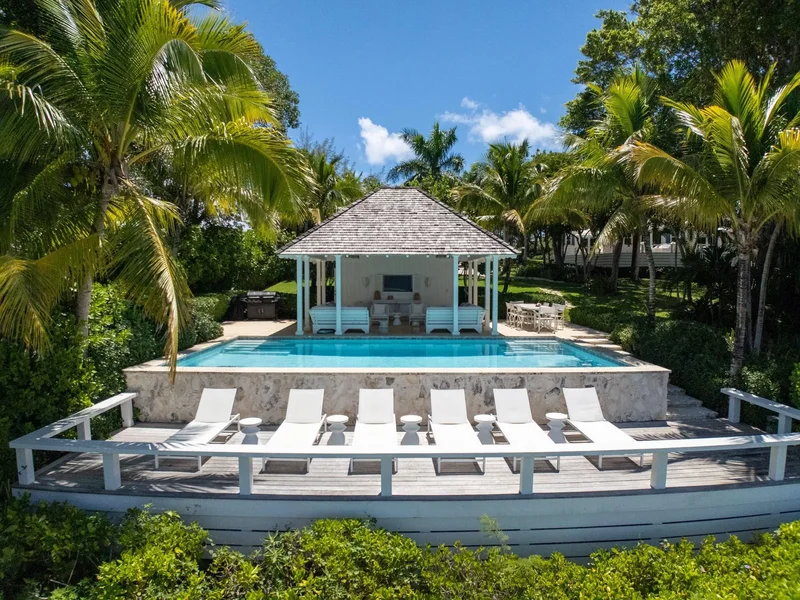 Harbour Island Waterfront Cottages, Triana Shores, Harbour Island, HI, Dunmore Town, Harbour Island, The Bahamas. - Photo 21