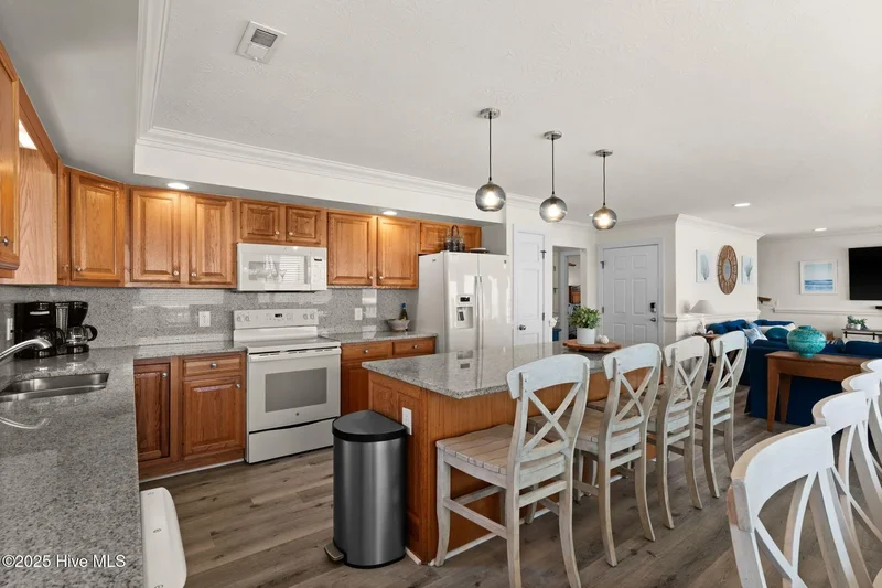 533 Ocean Boulevard W, Holden Beach, NC, 28462, USA, 28462, North Carolina, United States. - Photo 17