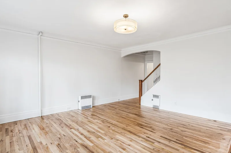 40 Slocum Crescent , Forest Hills, NY 11375, New York, New York, United States. - Photo 17
