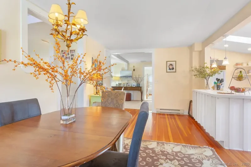 153 Middle Beach Rd, Killingworth, Connecticut, United States. - Photo 18