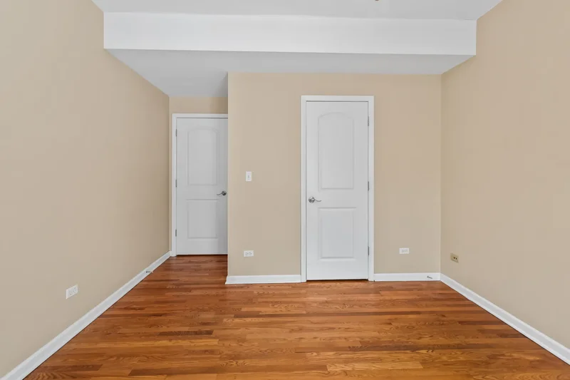 2710 North Artesian Avenue , Chicago, IL 60647, Chicago, Illinois, United States. - Photo 41