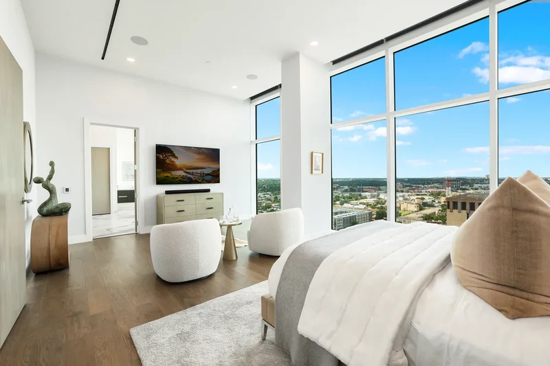 123 Lexington Avenue #1806 , San Antonio, TX 78205, San Antonio, Texas, United States. - Photo 2