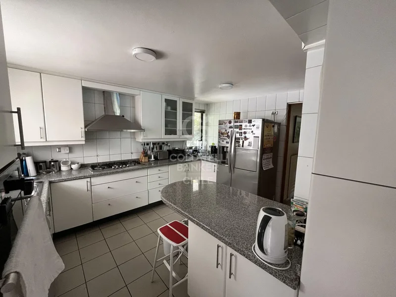 Mirasol, Las Condes, Las Condes, Santiago Metropolitan Region, Chile. - Photo 15