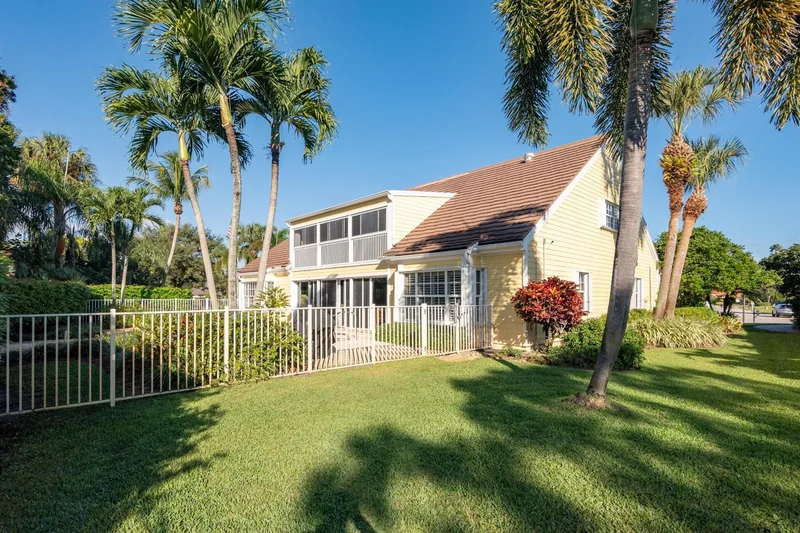 3360 SE Golf Trail, Stuart, Florida, United States. - Photo 14
