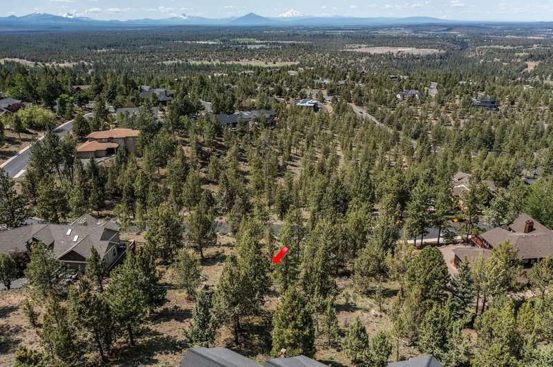 3341 NW Panorama Drive, Bend, Oregon, United States. - Photo 24
