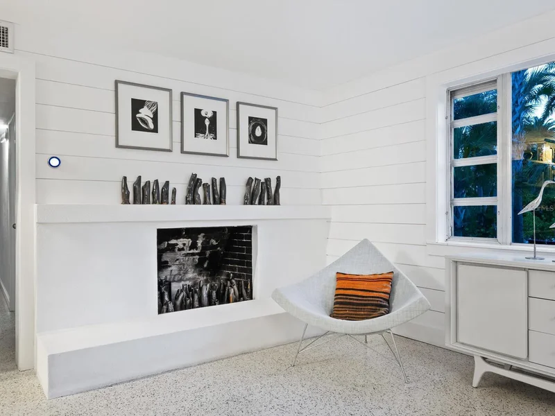 7665 SANDERLING ROAD, Siesta Key, Florida, United States. - Photo 15