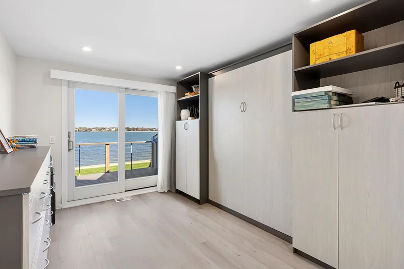 17 Romana Dr, Hampton Bays, New York, United States. - Photo 3