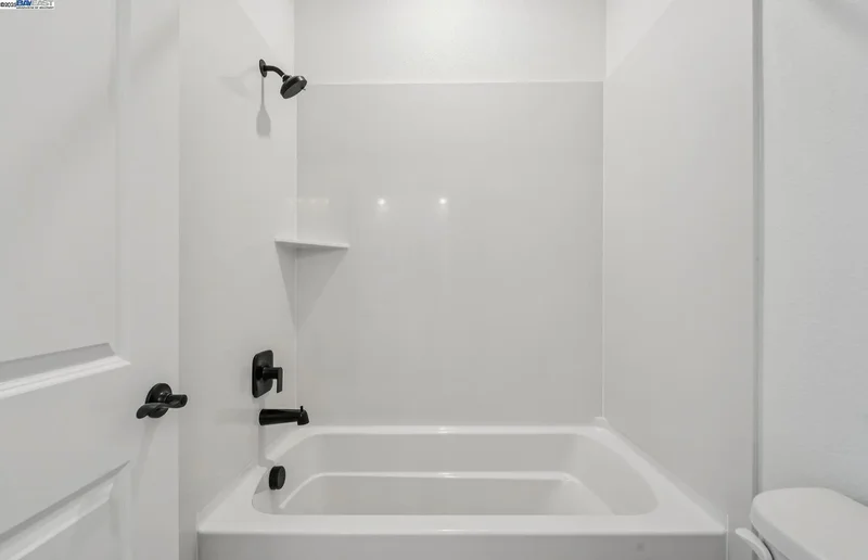 373 E Gobind Blvd, Mountain House, California, United States. - Photo 38