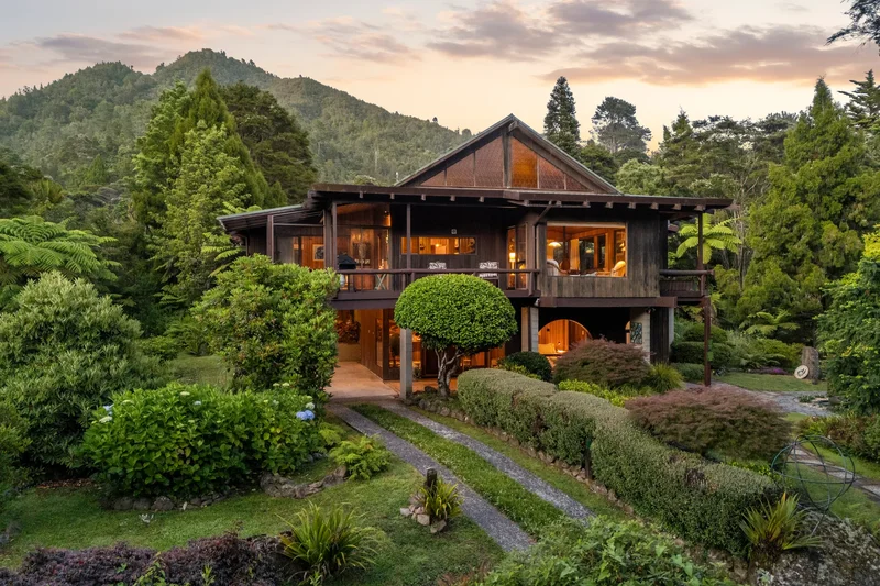 586 Tapu Coroglenn Road, Thames Coast