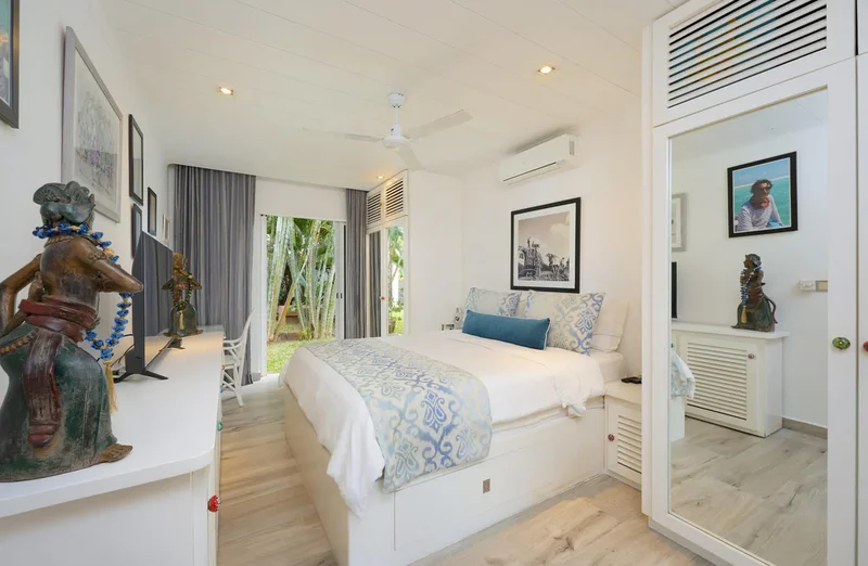 Grand Baie, Rivière du Rempart District, Mauritius. - Photo 15