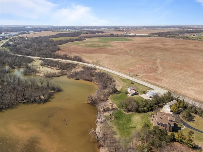 3829 Lost Dauphin Road, De Pere, WI 54115, De Pere, Wisconsin, United States. - Photo 39