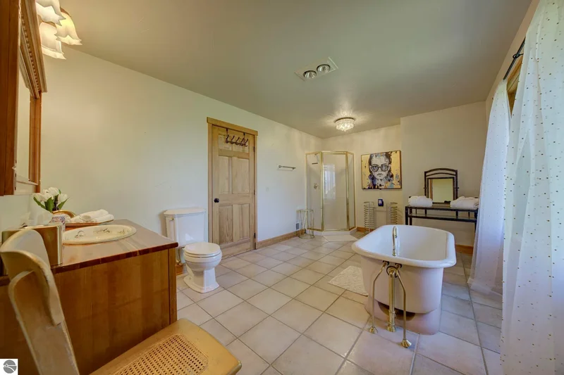 10702 E Hill Top Road, Suttons Bay, MI, 49682, USA, Suttons Bay, Michigan, United States. - Photo 48