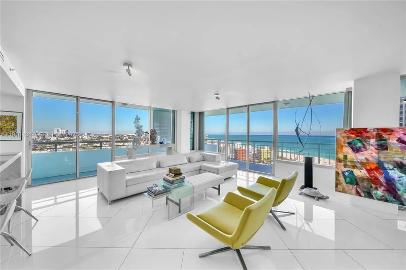 400 S Pointe Dr 2310, Miami Beach, Florida, United States. - Photo 7