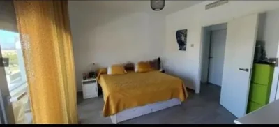 Thumbnail 28