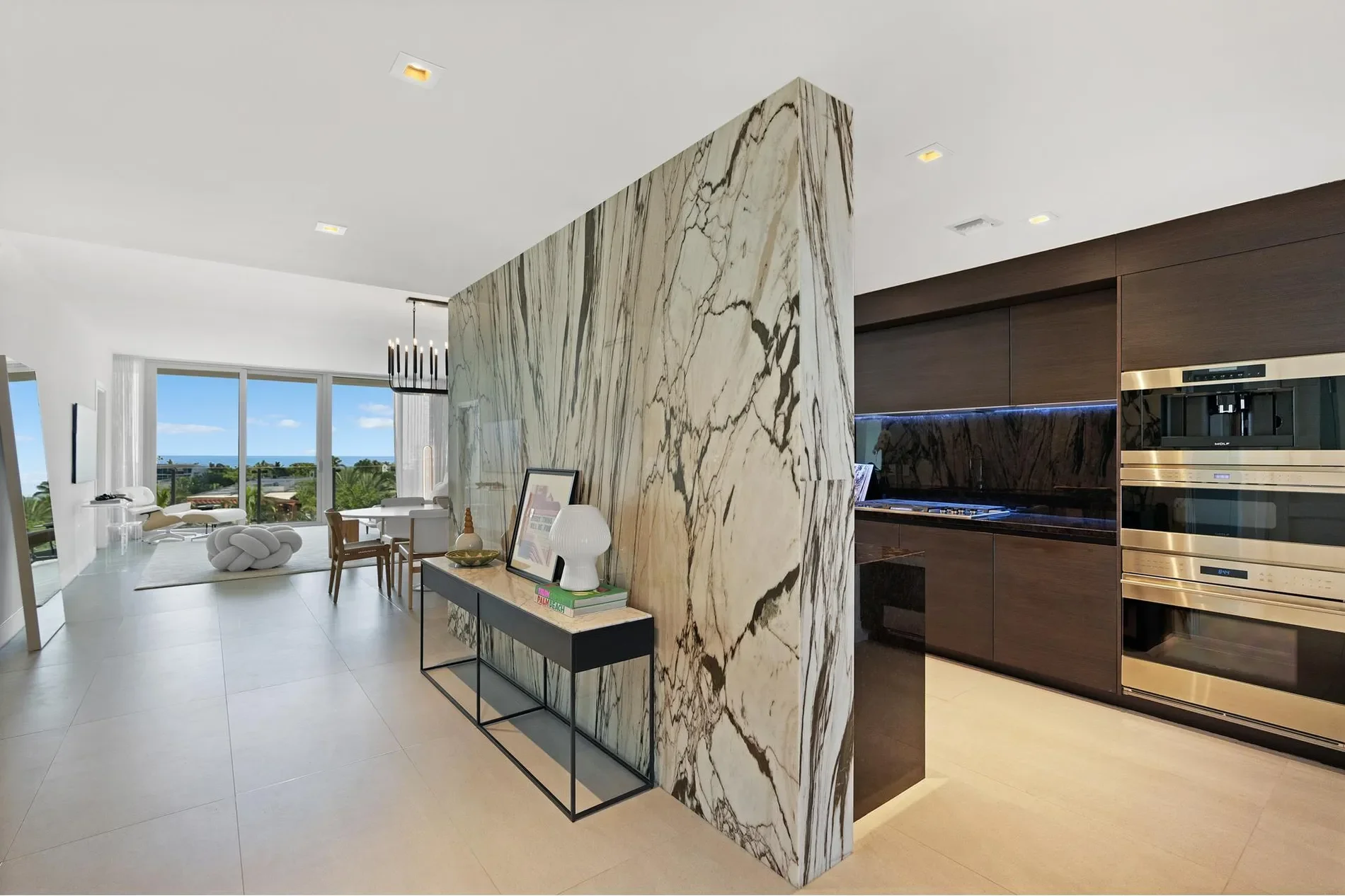 1 Collins Ave, Miami Beach, Florida, United States. - Photo 19