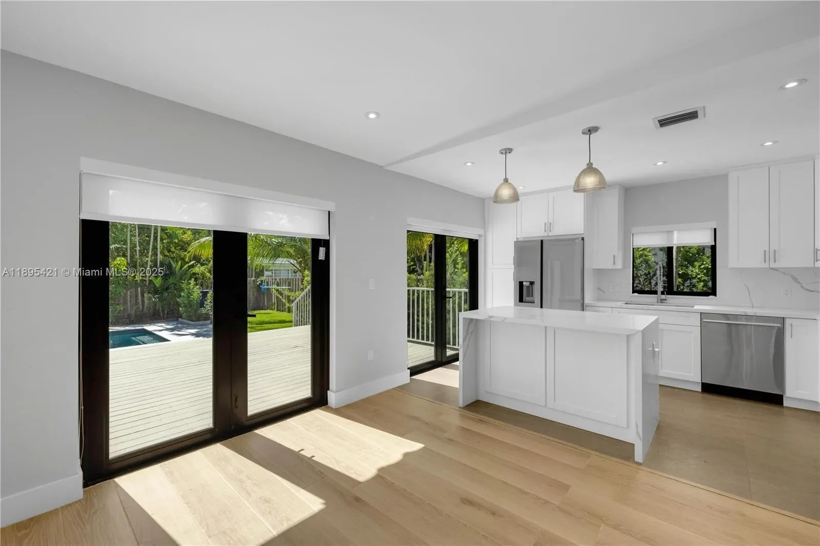 1132 NE 101ST St, Miami, Florida, United States. - Photo 3