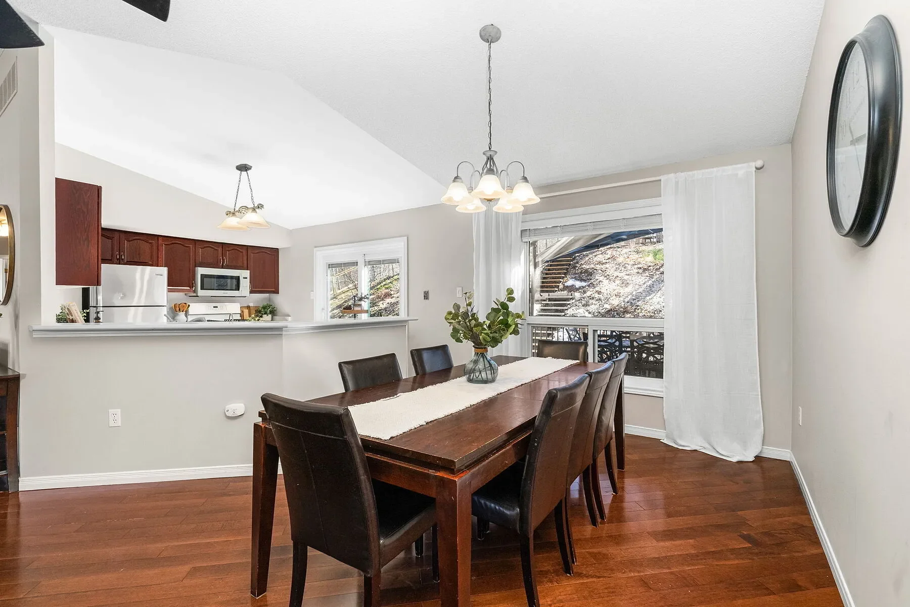 17 Sugarbush Road, Oro-Medonte, ON L0K 1E0, Coldwater, Ontario, Canada. - Photo 13