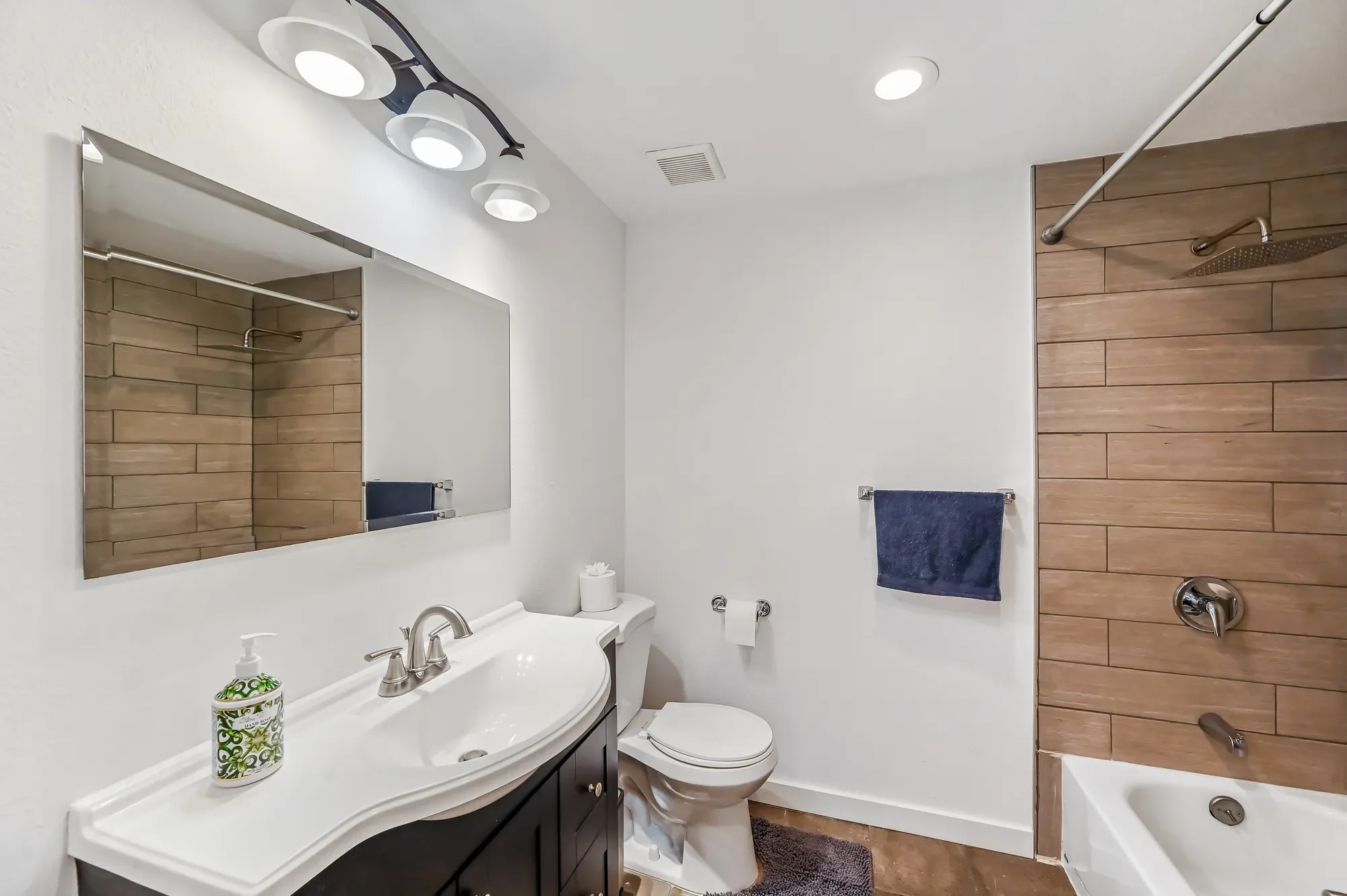 2942 S Fontanelle St , Seattle, WA 98108, Seattle, Washington, United States. - Photo 16