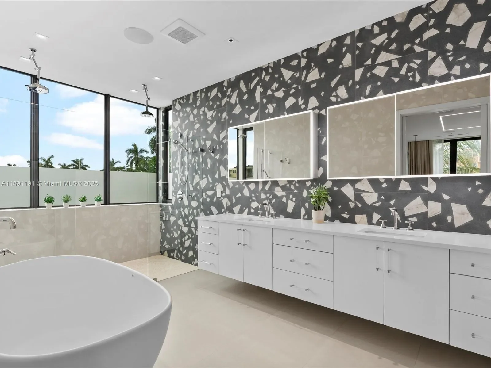 1736 SE 14th St, Fort Lauderdale, Florida, United States. - Photo 25