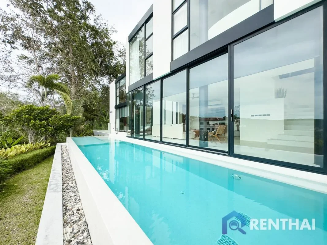Exterior photo 10
