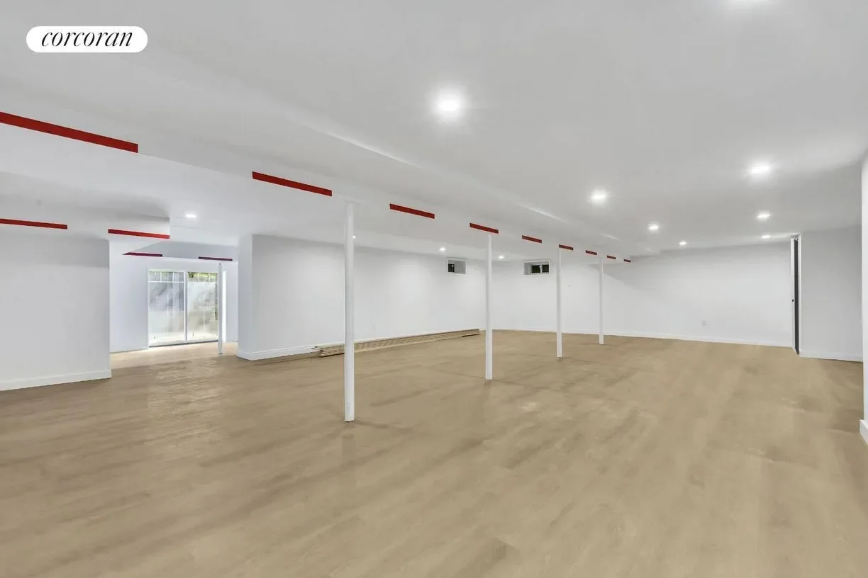 Gallery photo 4