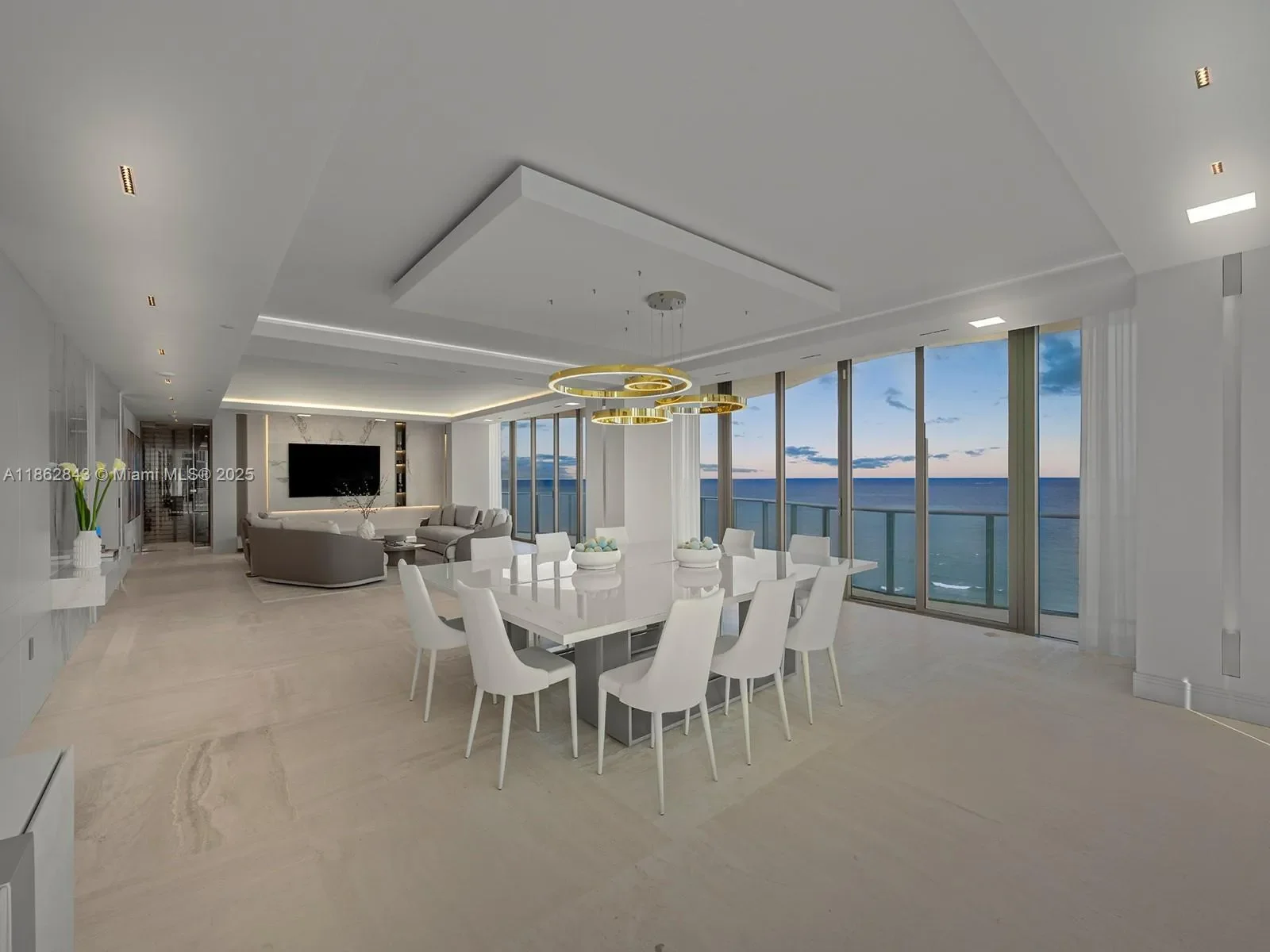Gallery photo 10
