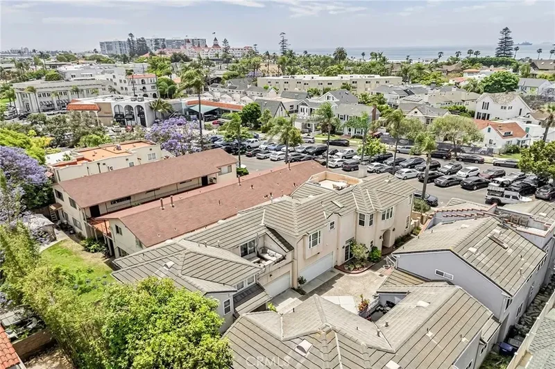1034 Isabella Avenue, Coronado, California, United States. - Photo 35