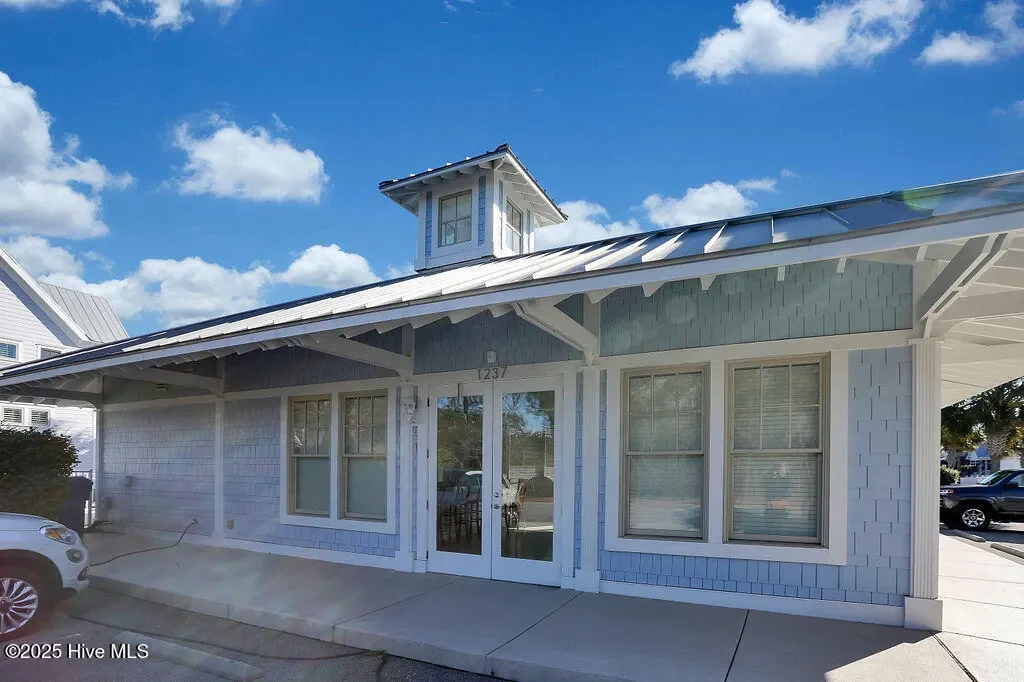 807 North Carolina Avenue, Carolina Beach, North Carolina, United States. - Photo 33