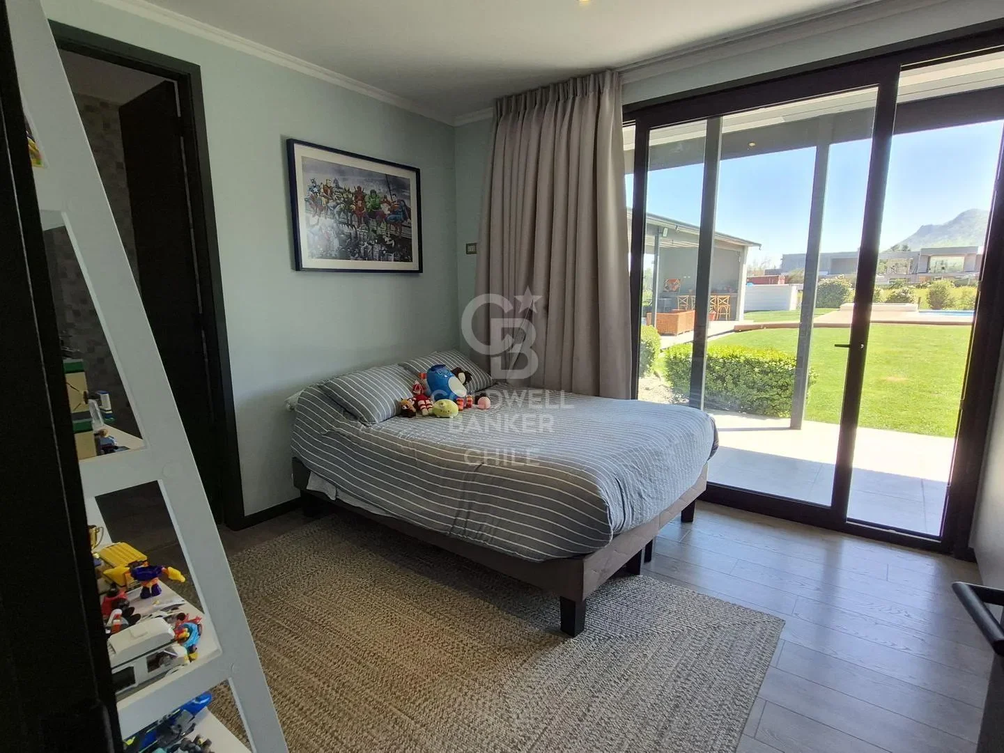 Gallery photo 9