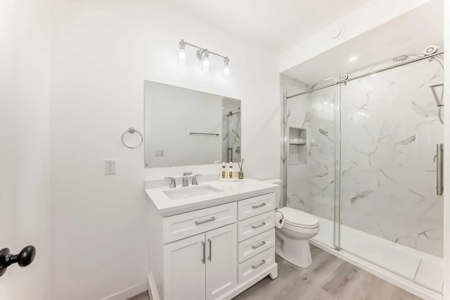 68 Masters Street SE, Calgary, Alberta, Canada. - Photo 21