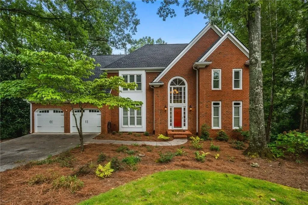 715 Winterwind Way, Roswell, Georgia, United States. - Hero Image