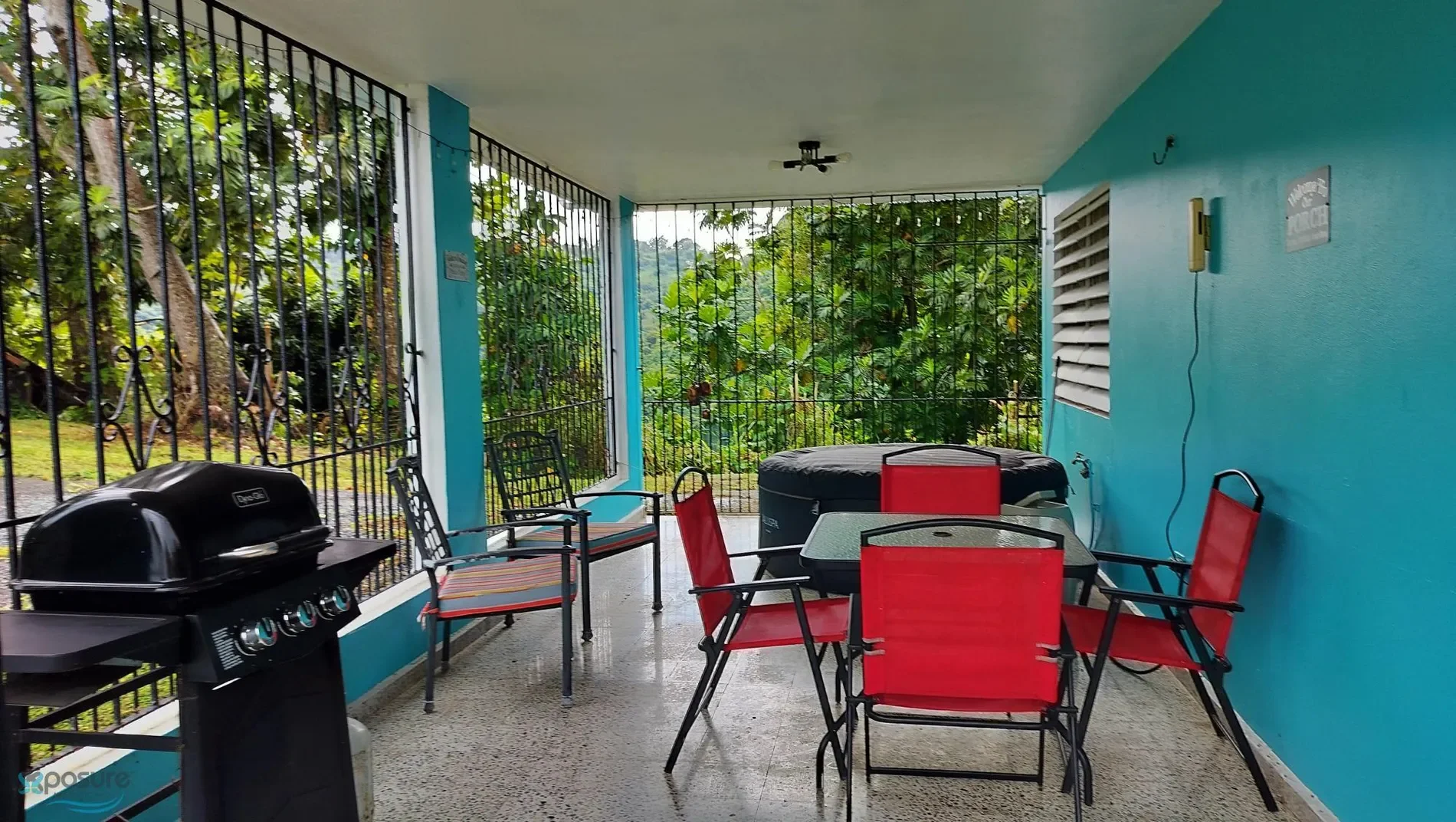 Exterior photo 11