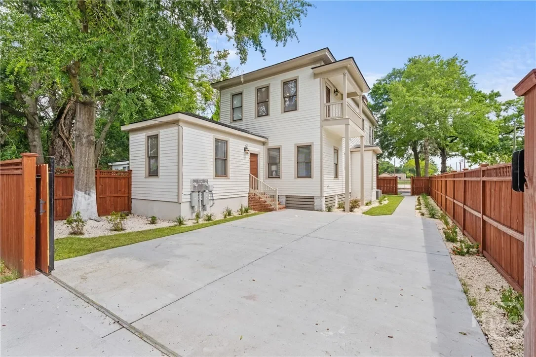 407 W 35th Street, Savannah, Georgia, United States. - Photo 7