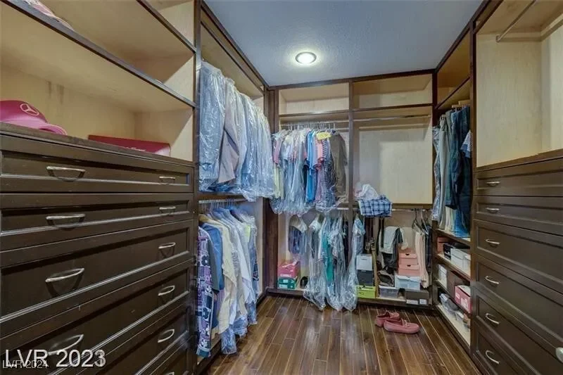 4927 Spanish Heights Drive, Las Vegas, Nevada, United States. - Photo 40