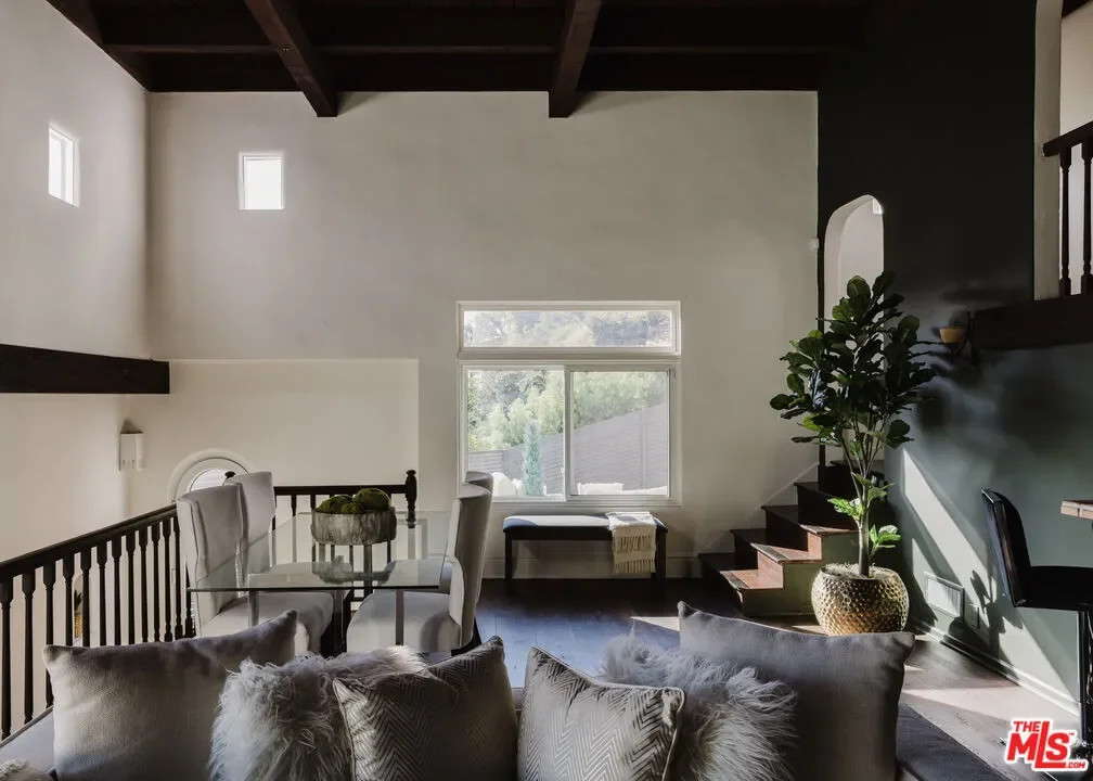 2041 Glencoe Way, Los Angeles, California, United States. - Photo 34
