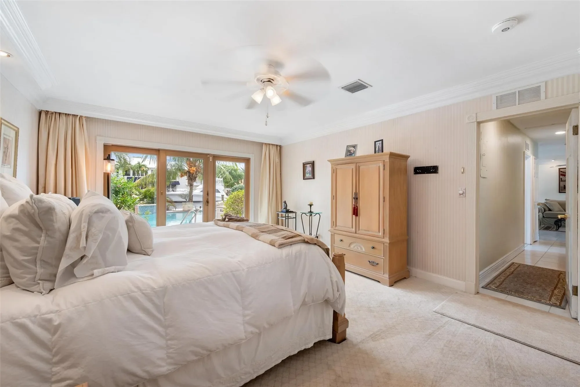 2870 NE 26th St, Wilton Manors, Florida, United States. - Photo 6