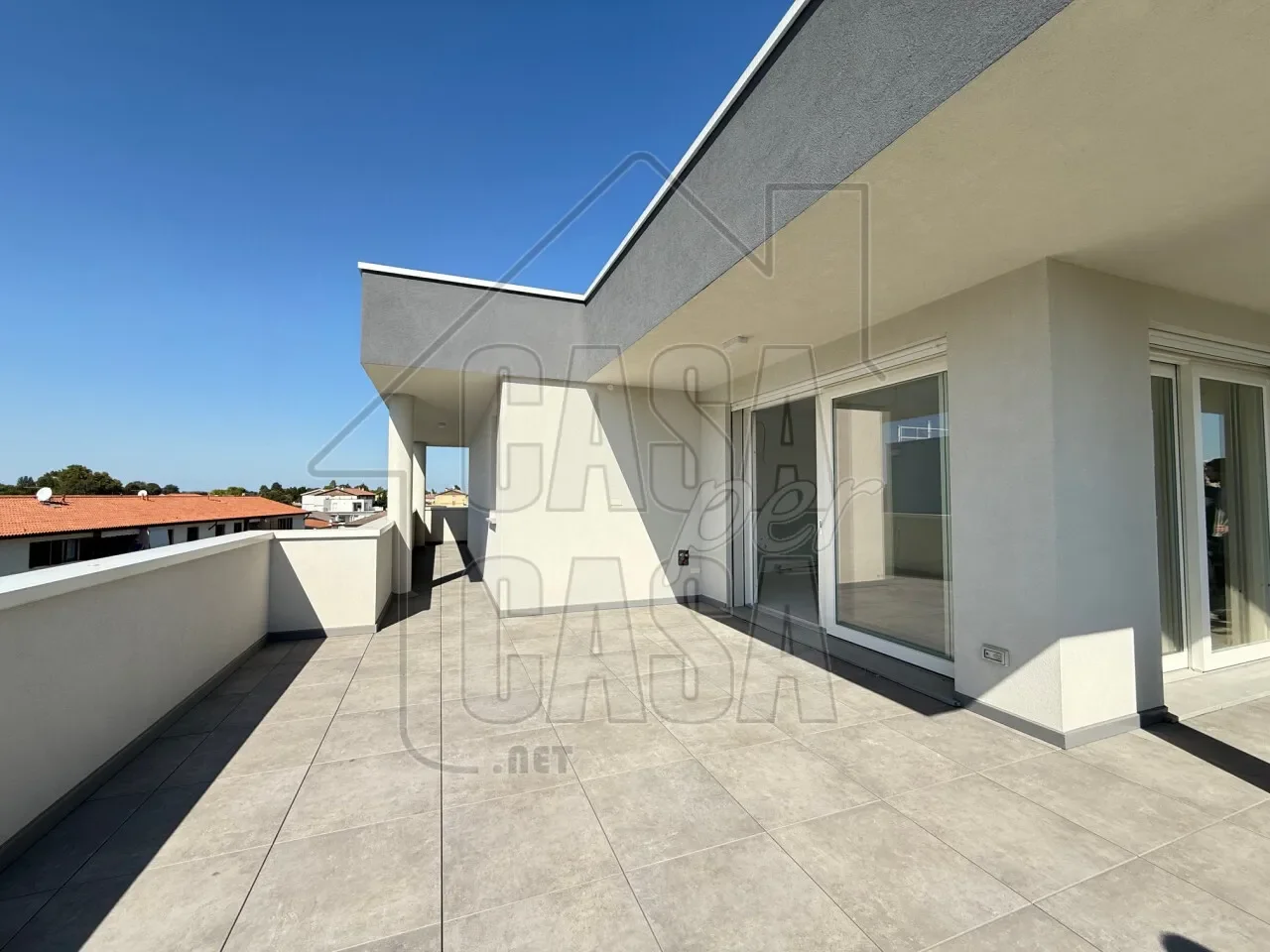Gallery photo 3
