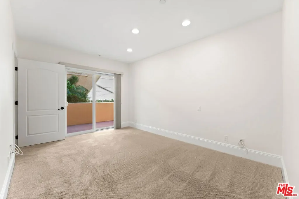 16123 W Sunset Boulevard 101, Los Angeles, California, United States. - Photo 14