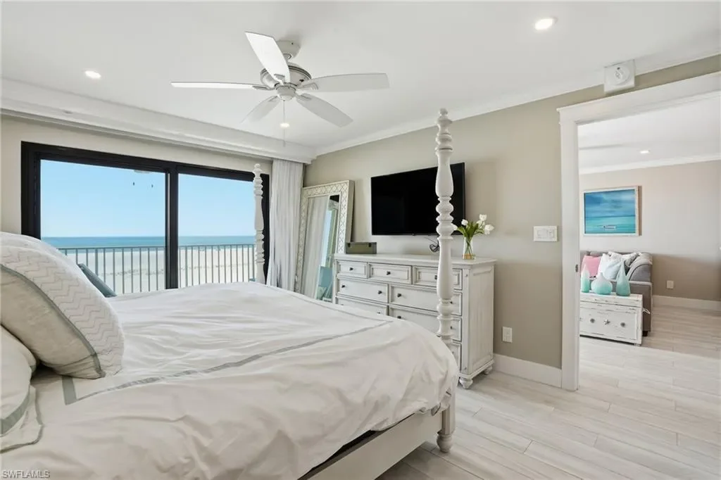 Gallery photo 6