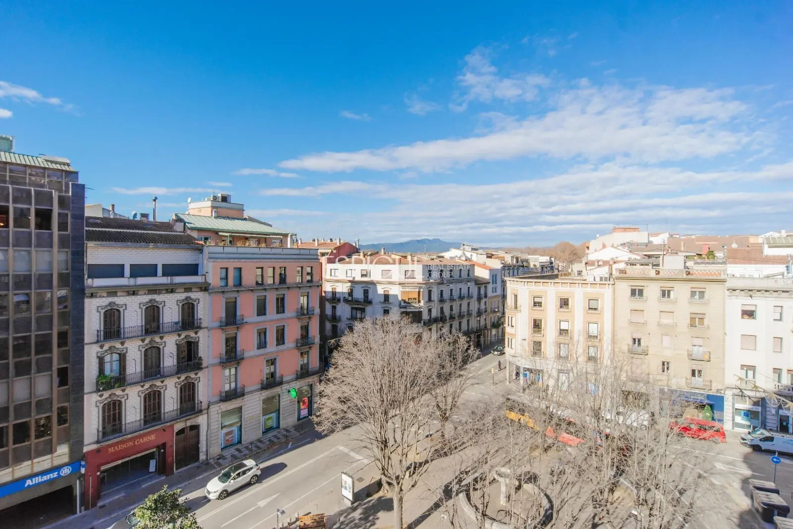 Centre - Mercadal, Girona, Girona, Girona, Girona, Catalonia, Spain. - Photo 5