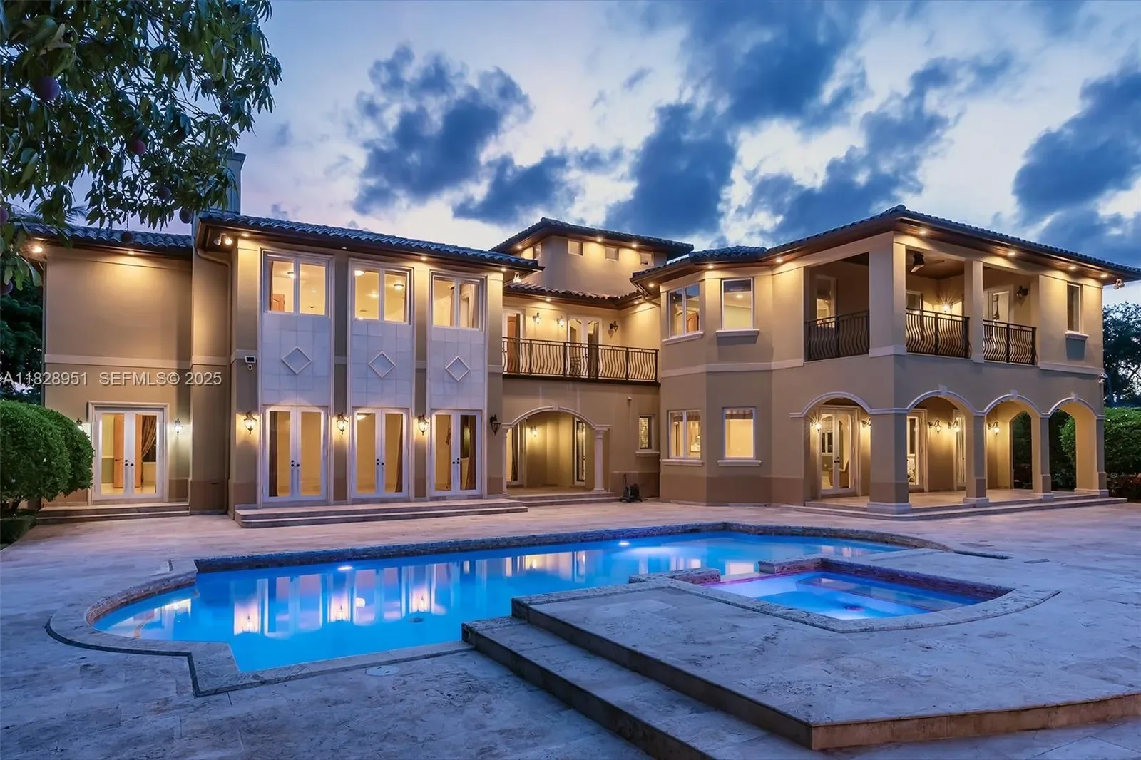 10851 SW 63rd Ave, Coral Gables, Florida, United States. - Photo 2