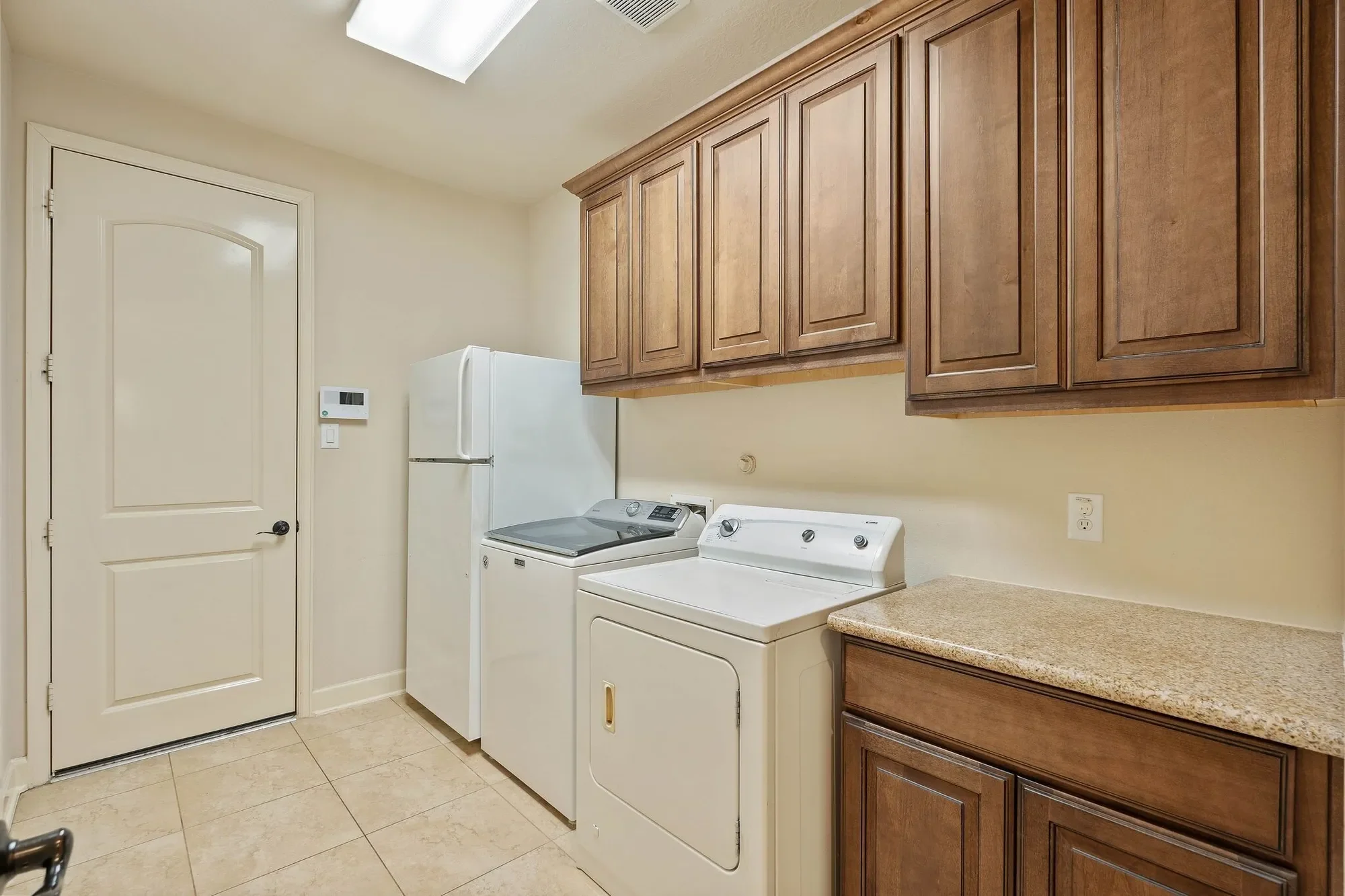 35 N Beech Springs Drive, The Woodlands, TX 77389, The Woodlands, Texas, United States. - Photo 34