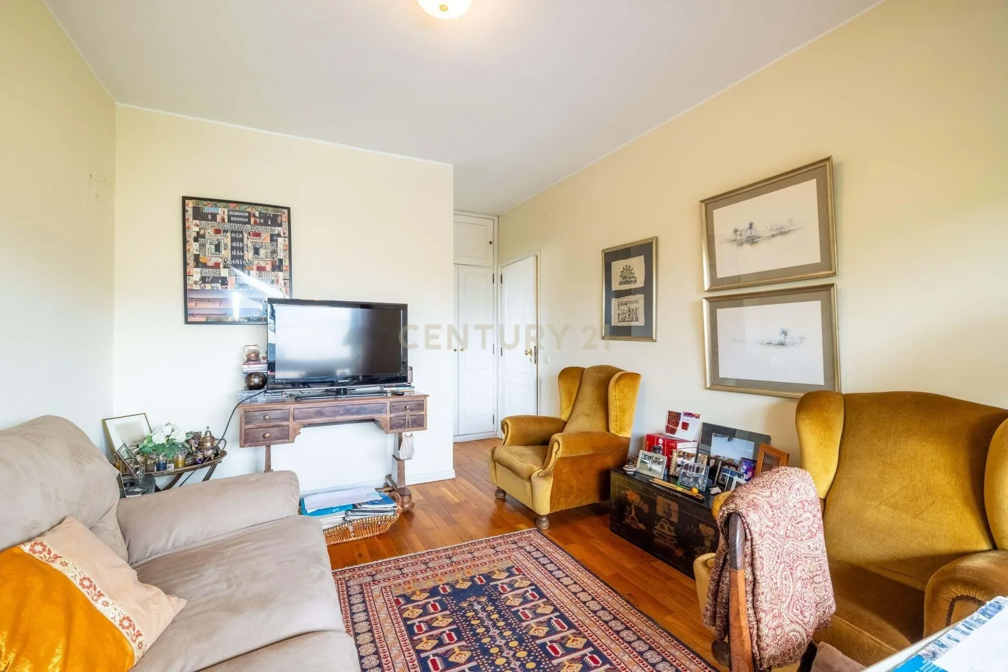 Gallery photo 10