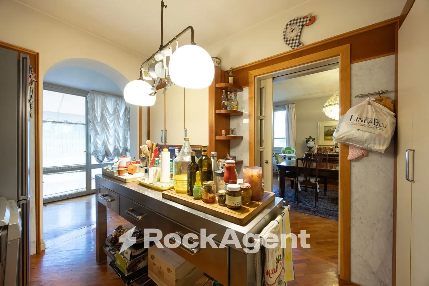 Gallery photo 2