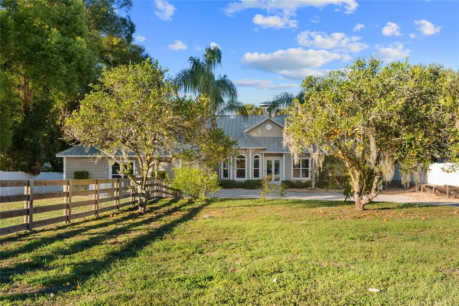 13041 SE 158TH LANE, Weirsdale, Florida, United States. - Photo 2