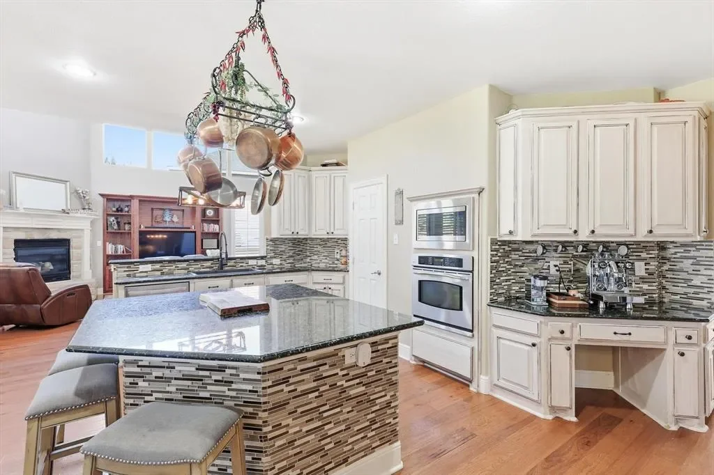841 Wind Brook Lane, Prosper, Texas, United States. - Photo 8