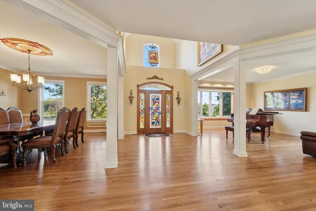 Gallery photo 4