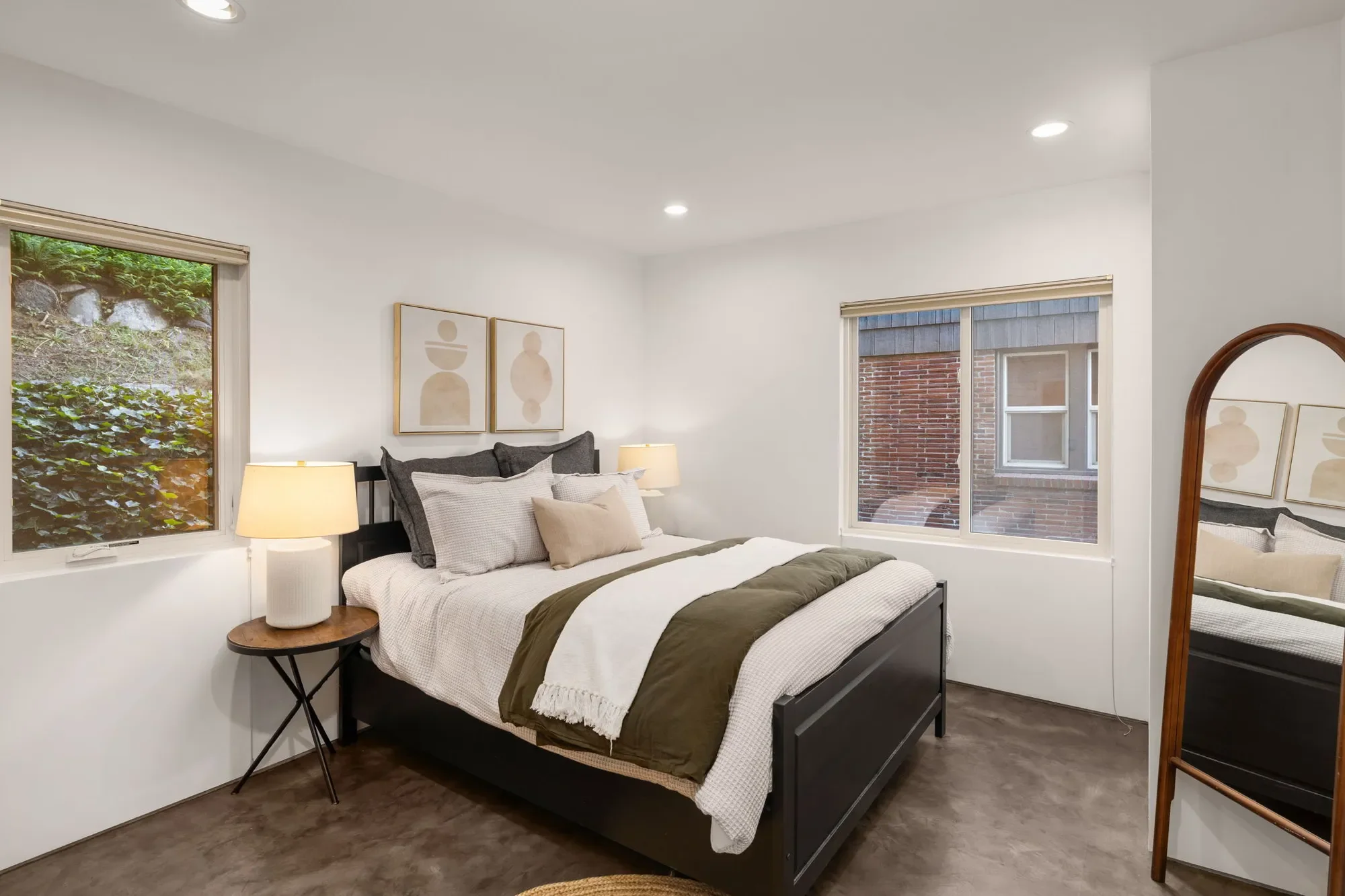 3925 48th Ave S , Seattle, WA 98118, Seattle, Washington, United States. - Photo 21