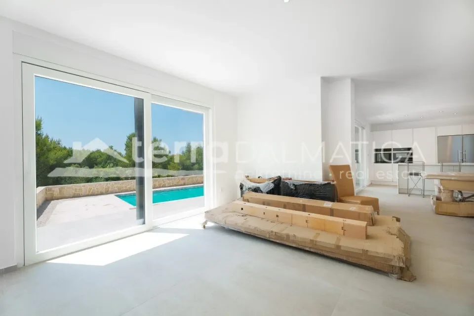 Gallery photo 4